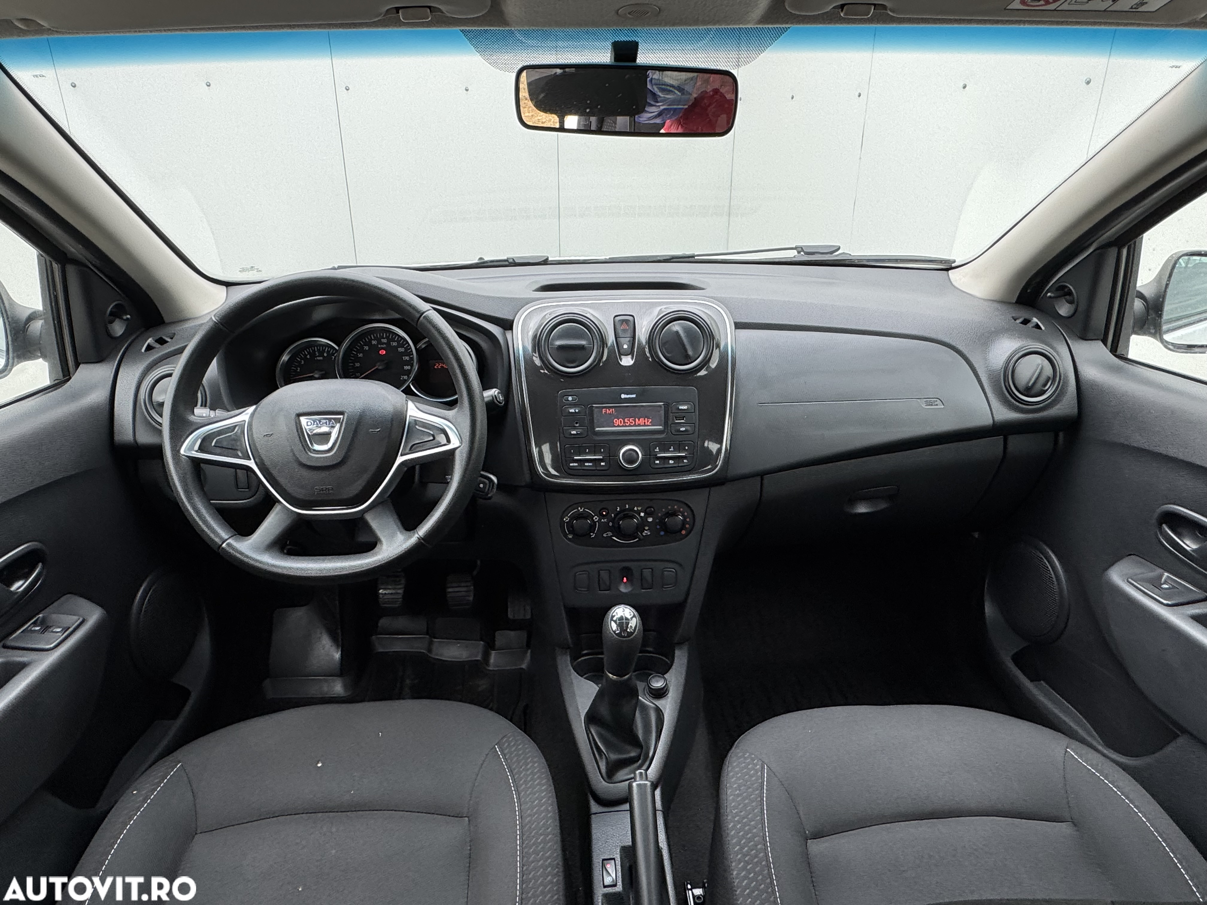 Dacia Logan 1.0 SCe Laureate - 4