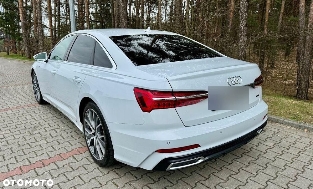 Audi A6 - 6