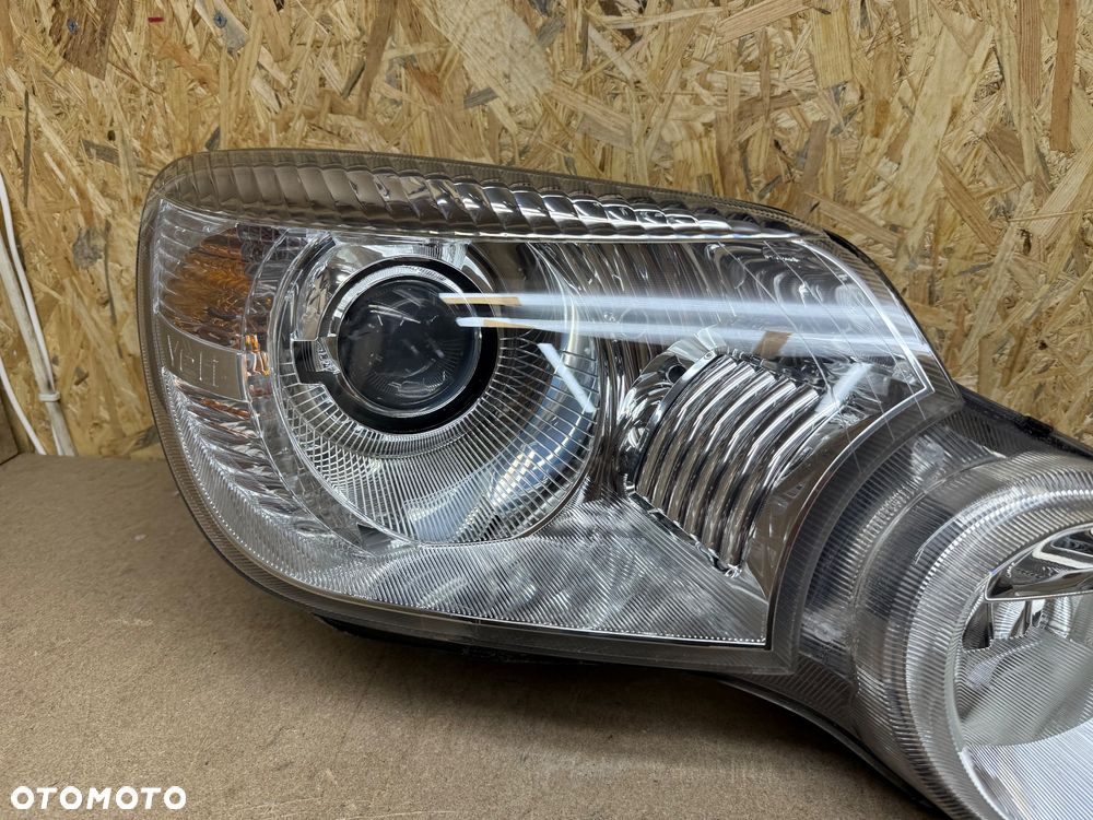LAMPA LEWA PRAWA KOMPLET XENON SKODA YETI 5L1941015B 5L1941016B - 4