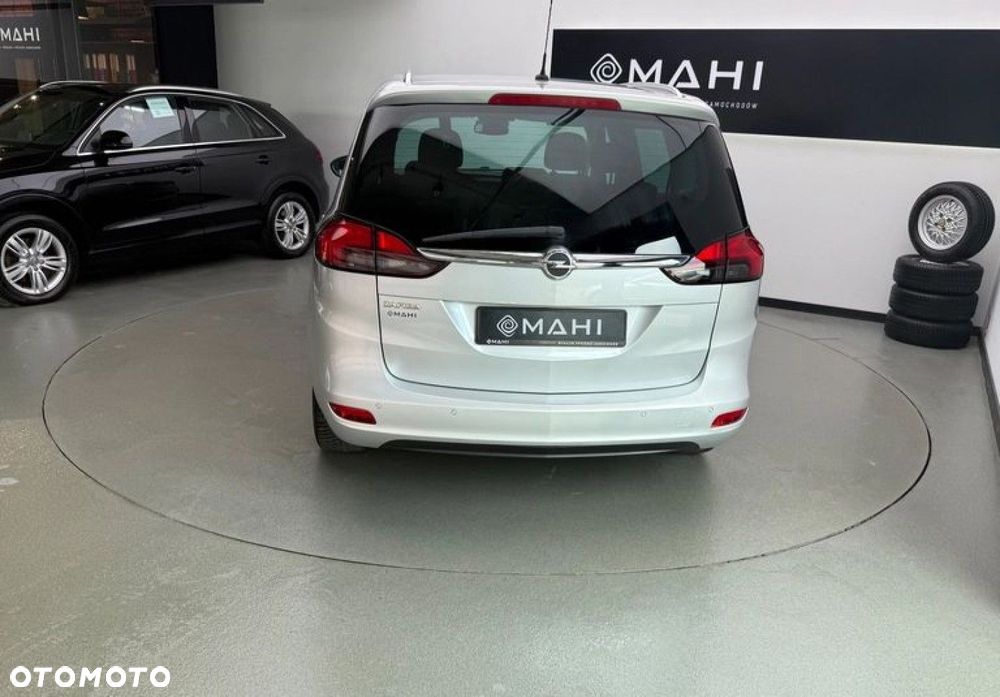 Opel Zafira 1.4 Turbo Active - 10