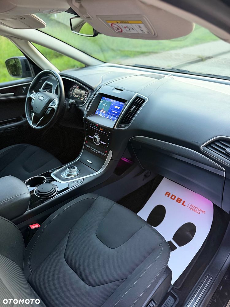 Ford S-Max 2.0 EcoBlue Titanium - 27