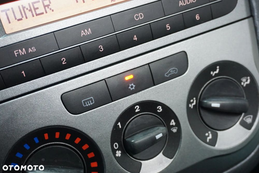 Fiat Grande Punto 1.4 8V Start - 30