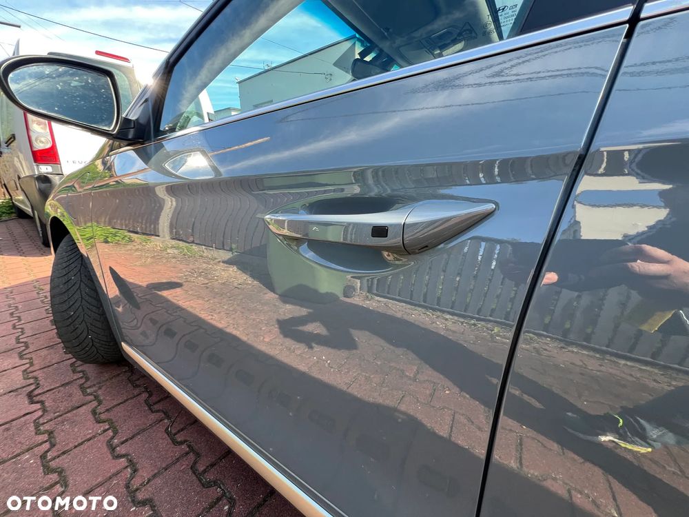 Hyundai IONIQ Plug-in hybrid Premium - 14