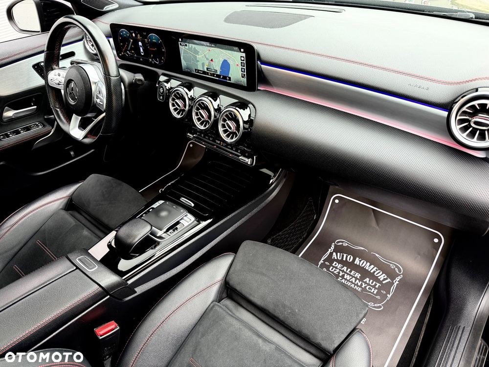 Mercedes-Benz CLA 180 d AMG Line 7G-DCT - 27