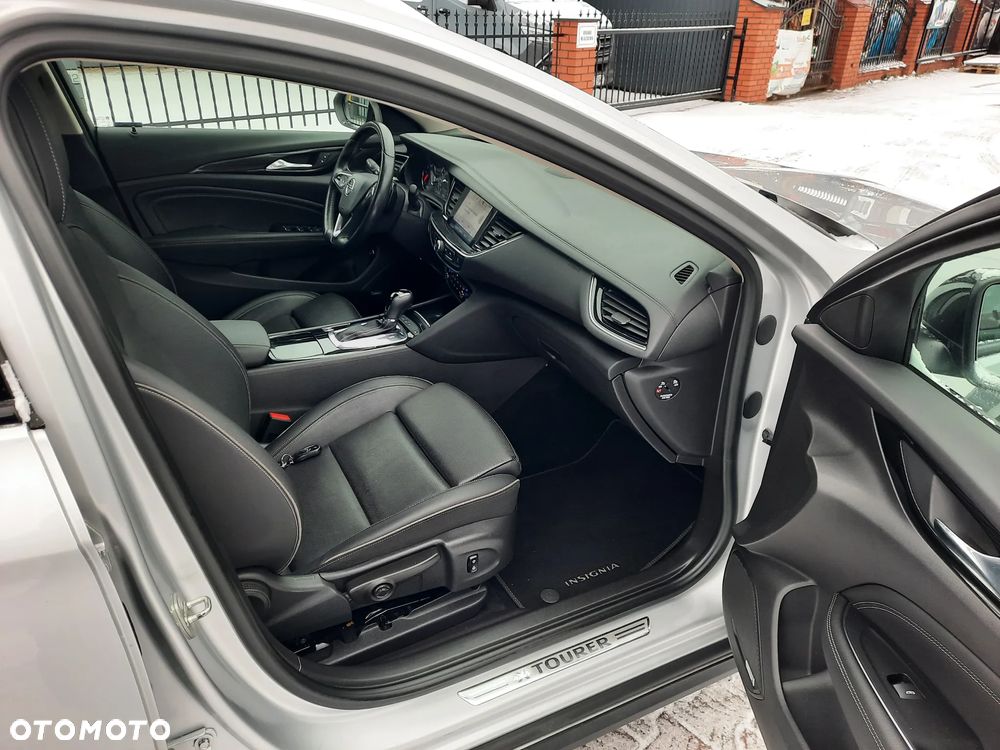 Opel Insignia 2.0 BiTurbo 4x4 Business Innovation - 16