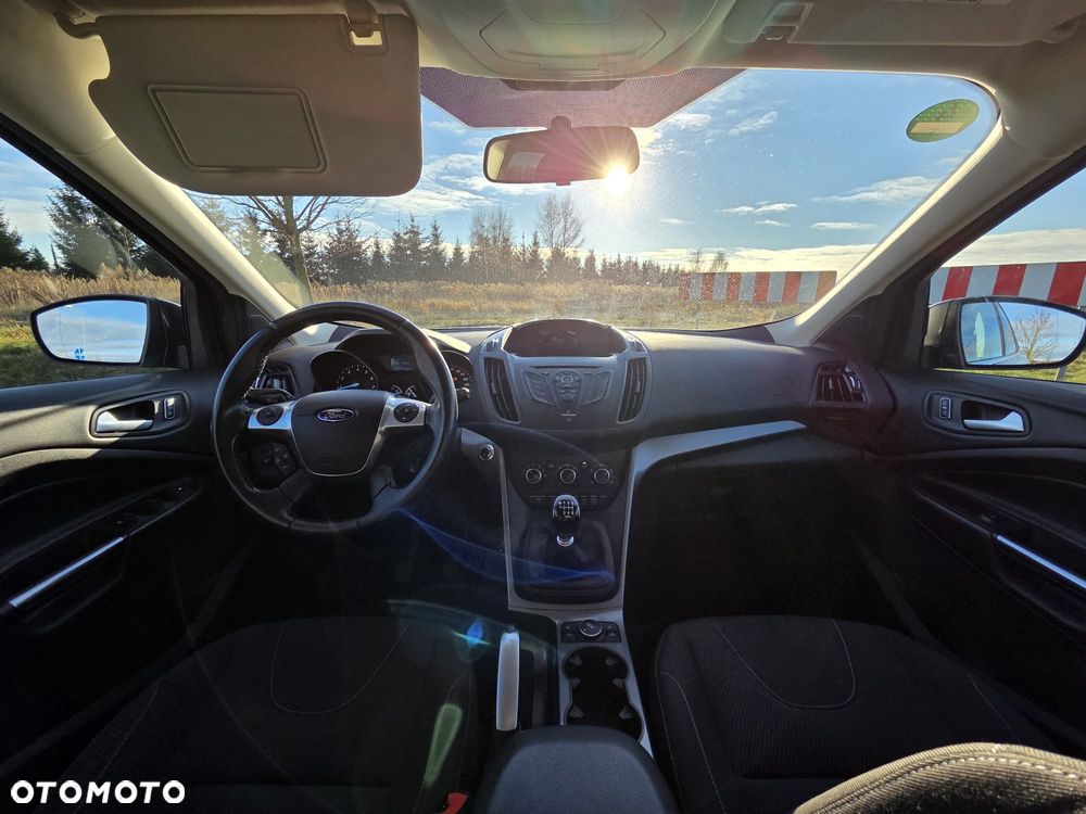 Ford Kuga 1.6 EcoBoost 2x4 Trend - 7