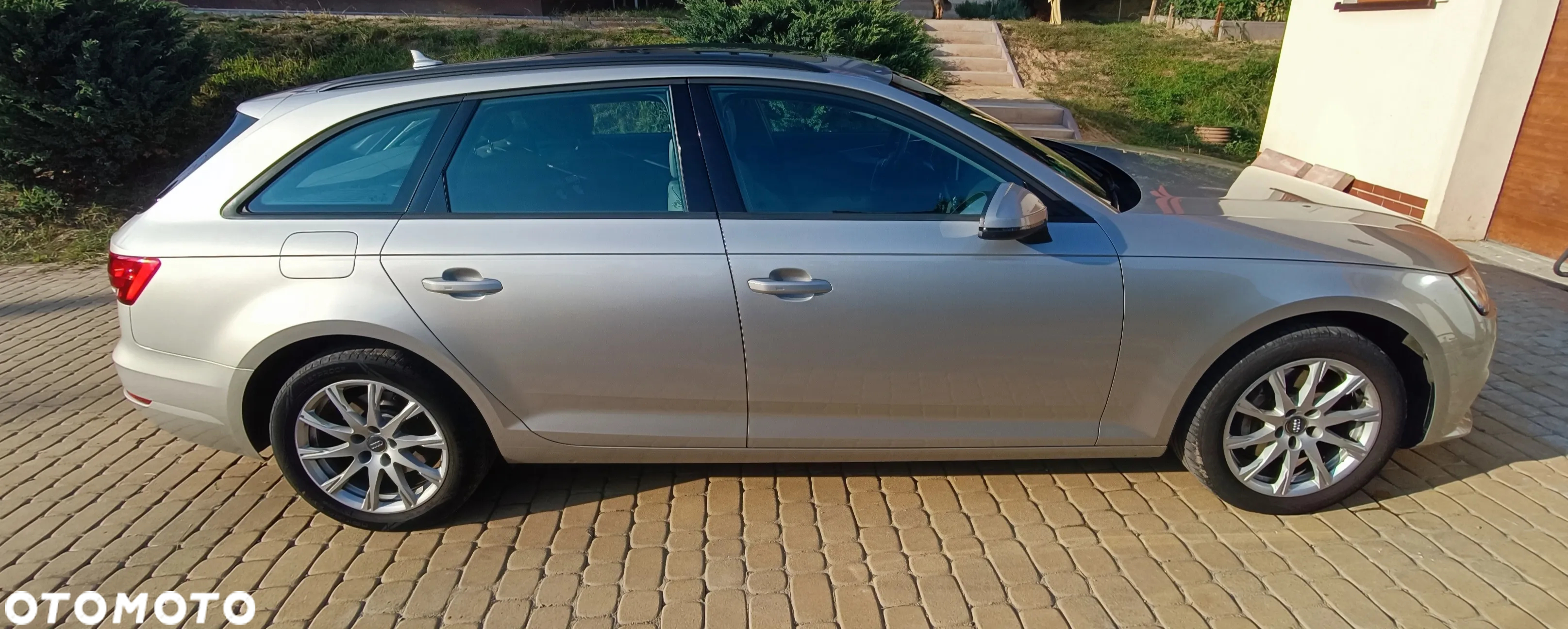 Audi A4 Avant 2.0 TDI Quattro S tronic - 9