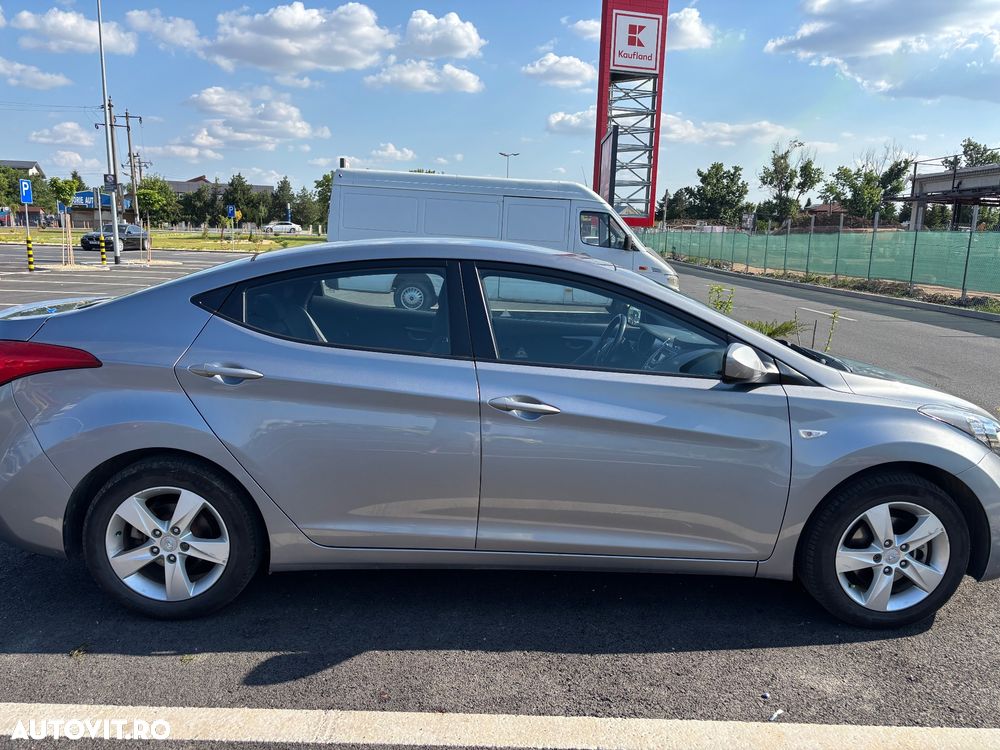 Hyundai Elantra 1.6 MPi Highway+ - 4