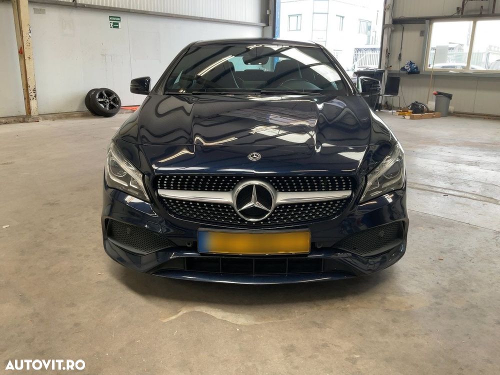 Mercedes-Benz CLA 180 - 2