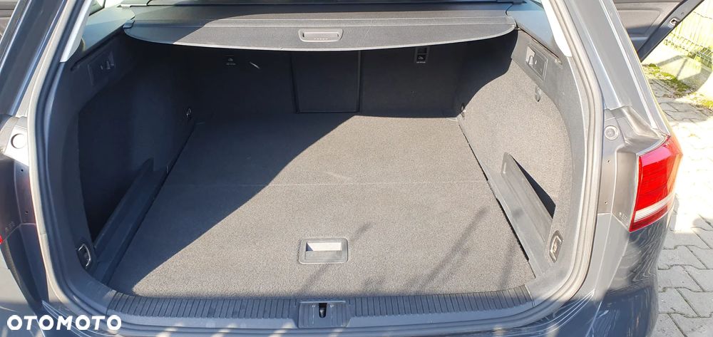 Volkswagen Passat 1.6 TDI (BlueMotion Technology) Comfortline - 2