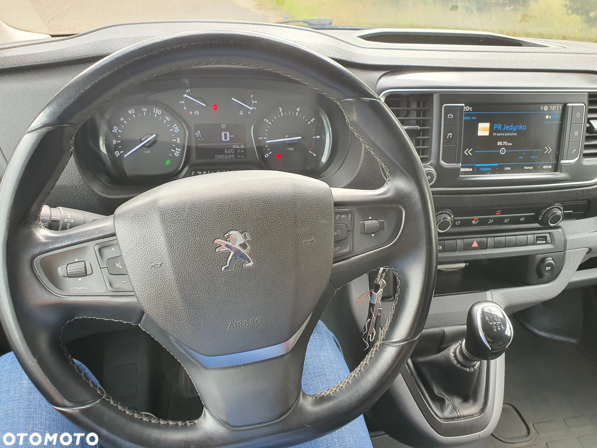 Peugeot EXPERT TRAVELLER - 14