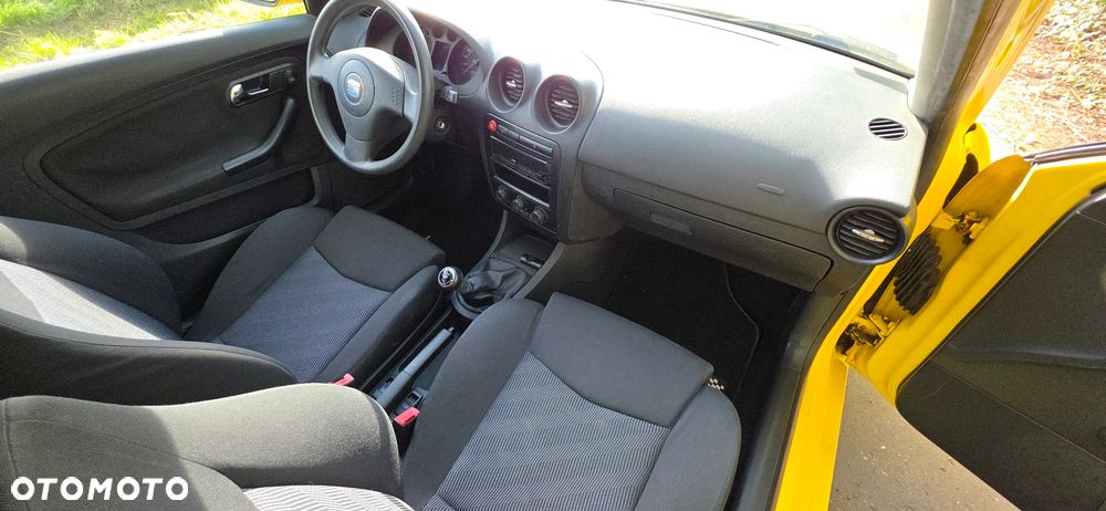 Seat Ibiza 1.4 16V Stella - 11