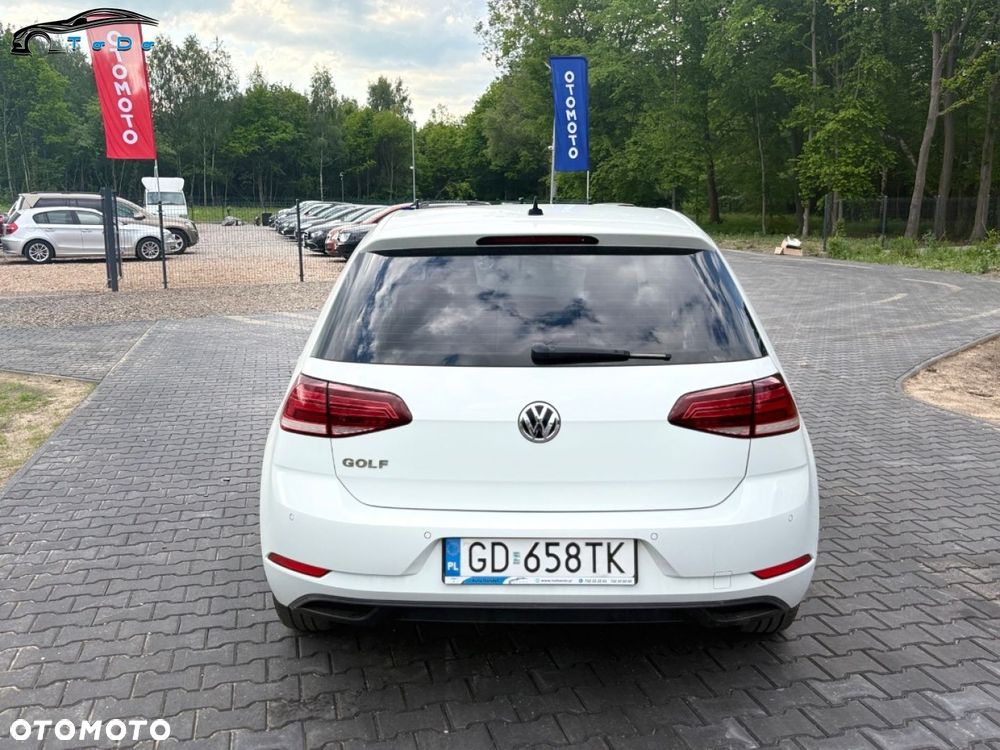 Volkswagen Golf 1.0 TSI Comfortline - 16