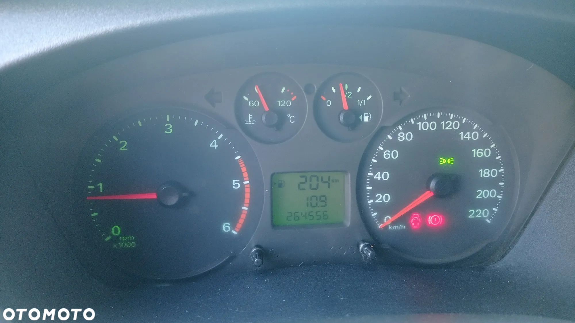Ford Transit - 13