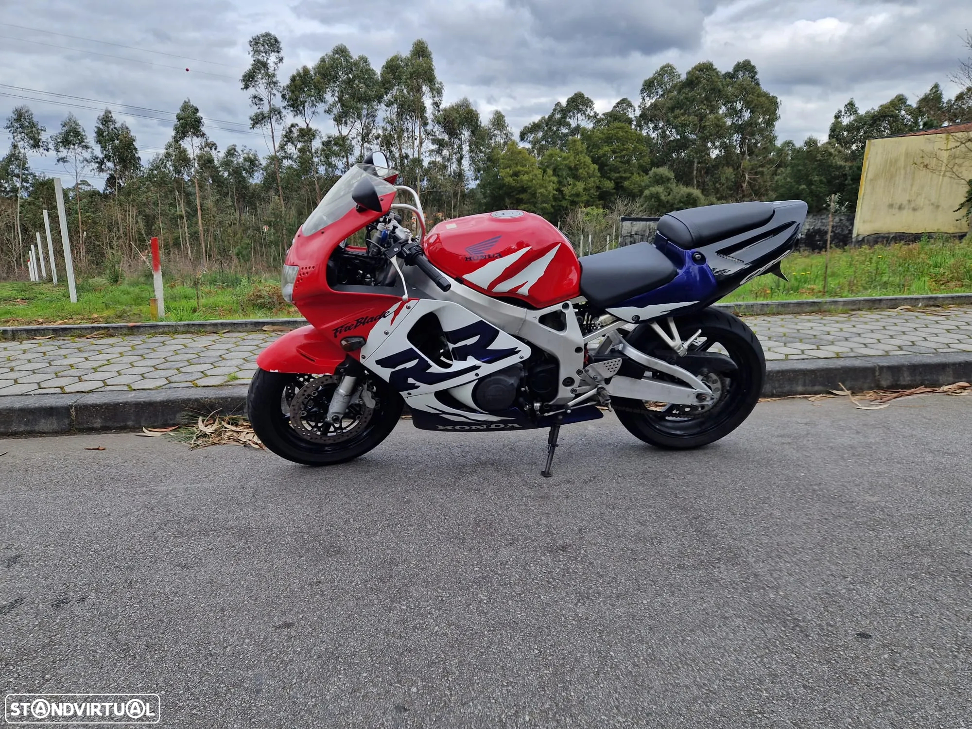 Honda CBR - 2