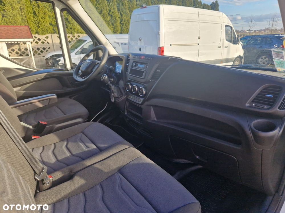 Iveco DAILY 35S14 - 12