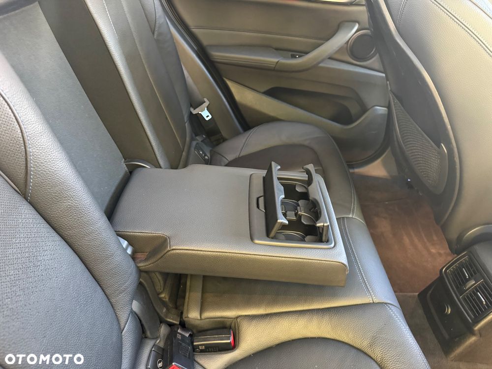 BMW X1 - 8