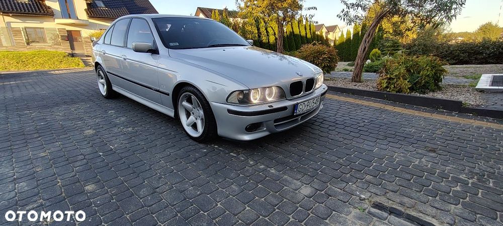 BMW Seria 5 1999 photo 3
