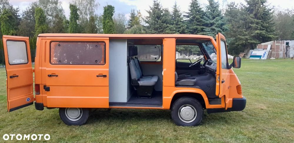 Mercedes-Benz MB 80 - 33