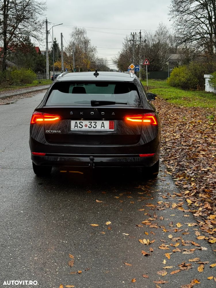 Skoda Octavia Combi 2.0 TDI DSG Exclusive Plus - 11