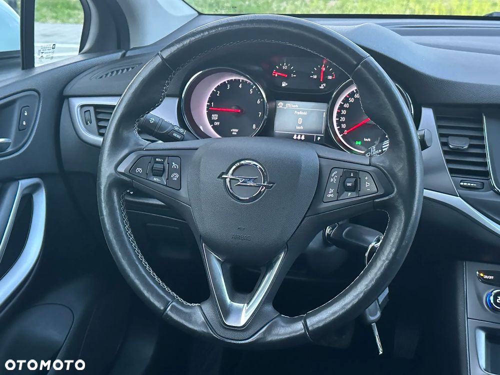 Opel Astra - 12