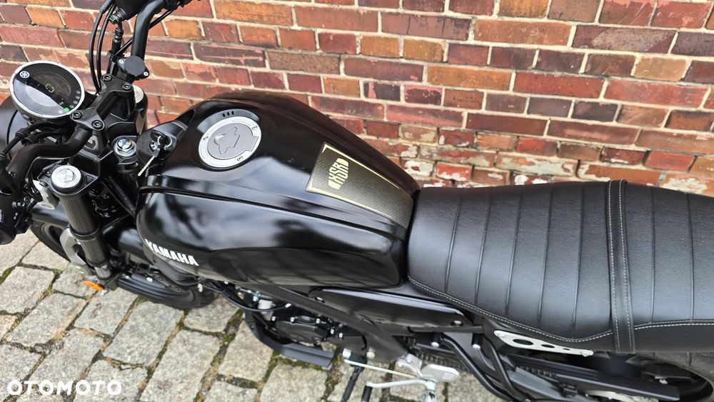 Yamaha XSR - 13