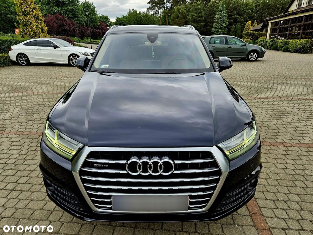 Audi Q7 - 17