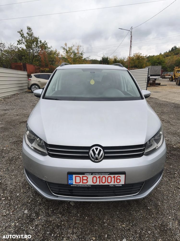 Volkswagen Touran - 2