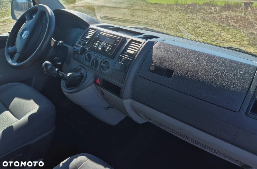 Volkswagen Transporter - 15