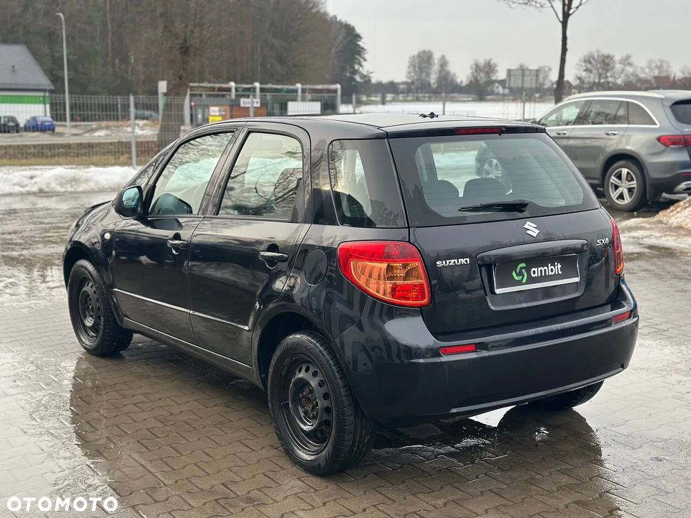 Suzuki SX4 - 7