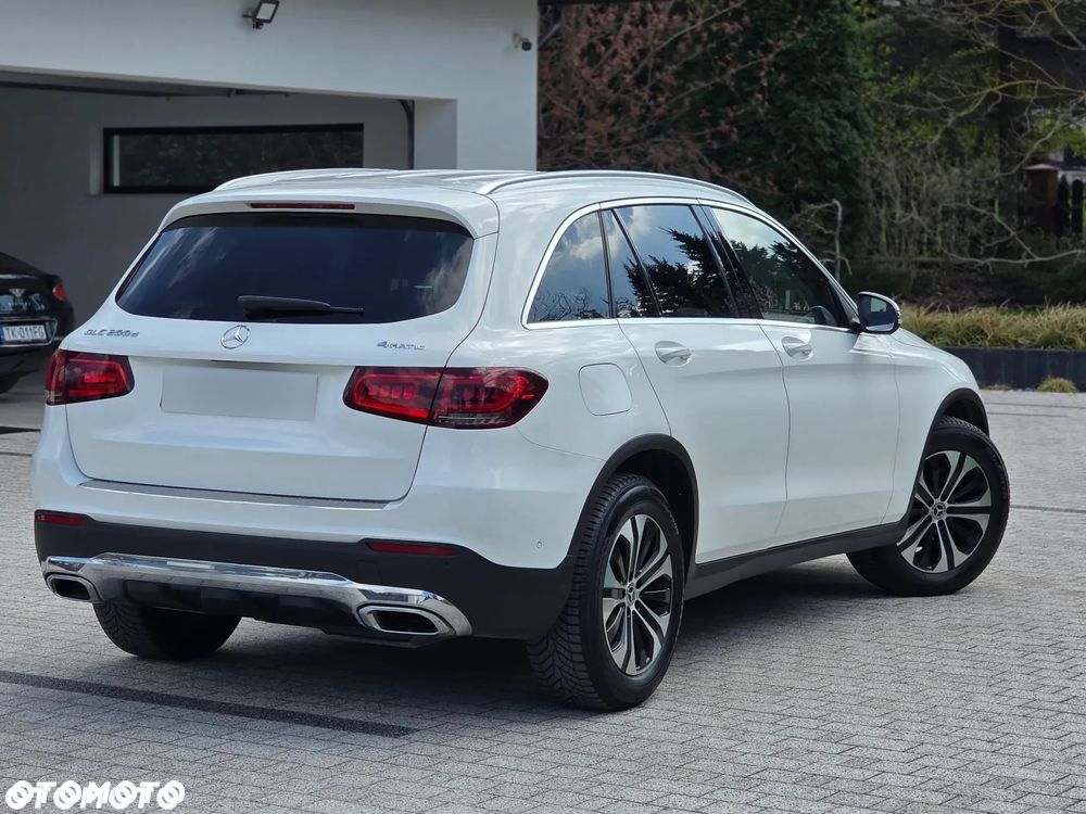 Mercedes-Benz GLC 200 d 4Matic 9G-TRONIC - 5