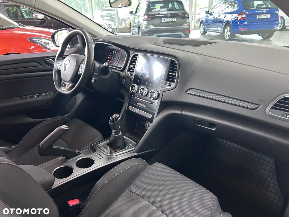 Renault Megane 1.3 TCe Zen - 12