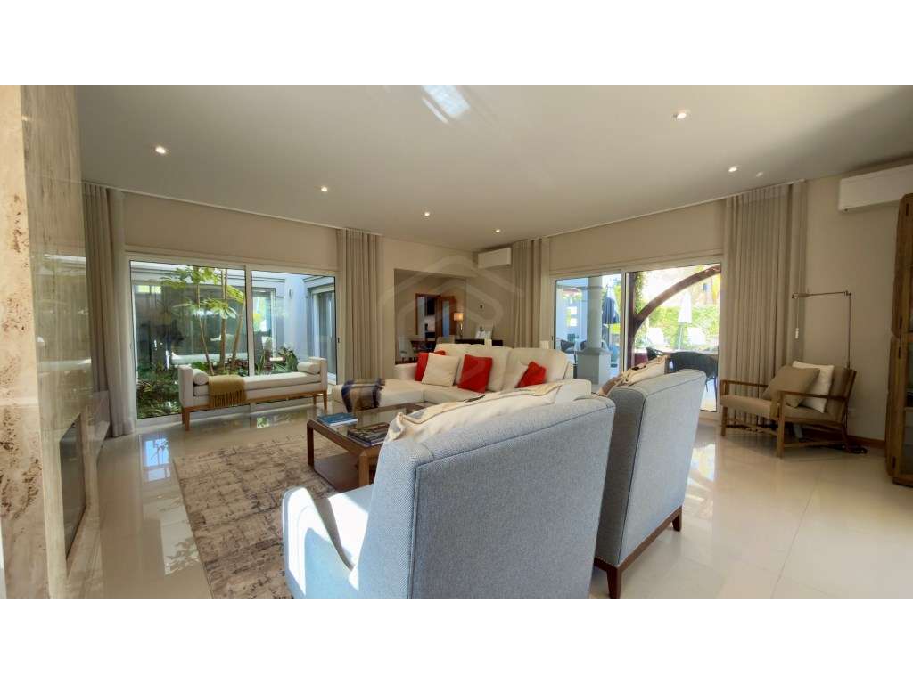 Exclusiva Moradia T4 de Luxo na Primeira Linha do Campo de Golfe na... - Grande imagem: 5/60