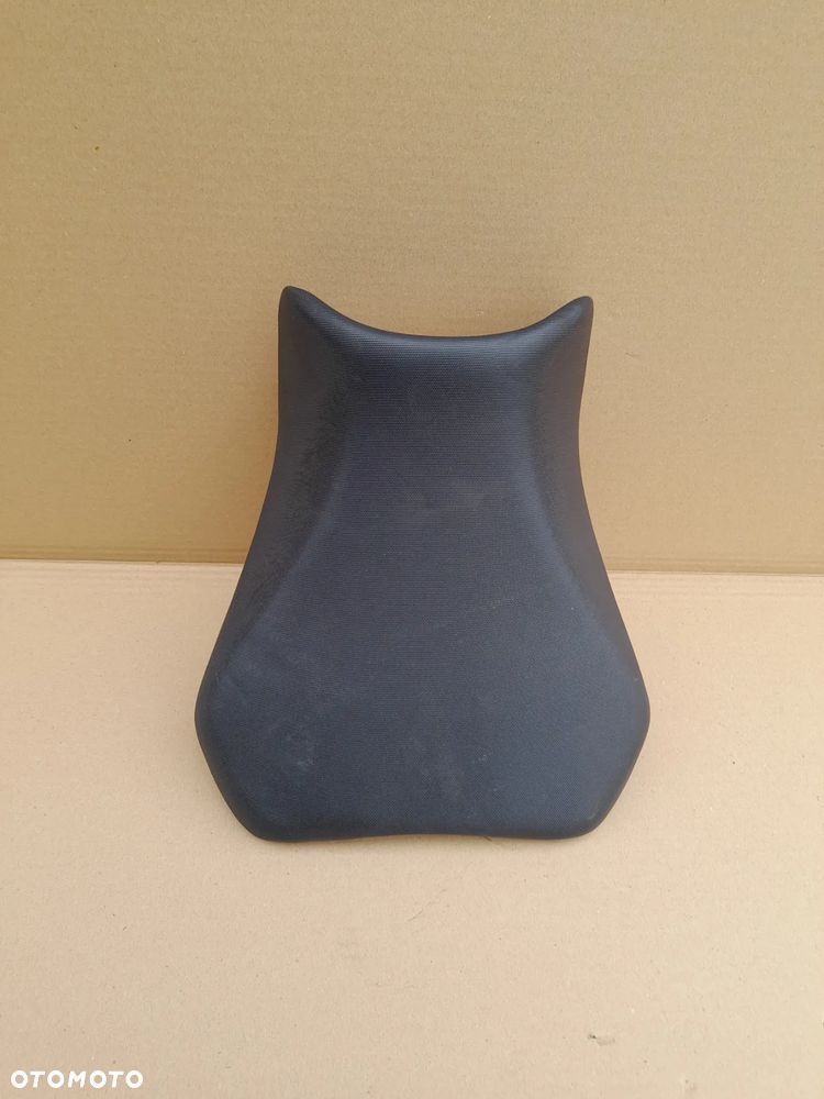Suzuki GSXR 600 750 L1 L2 11-16 siedzenie kierowcy - 2