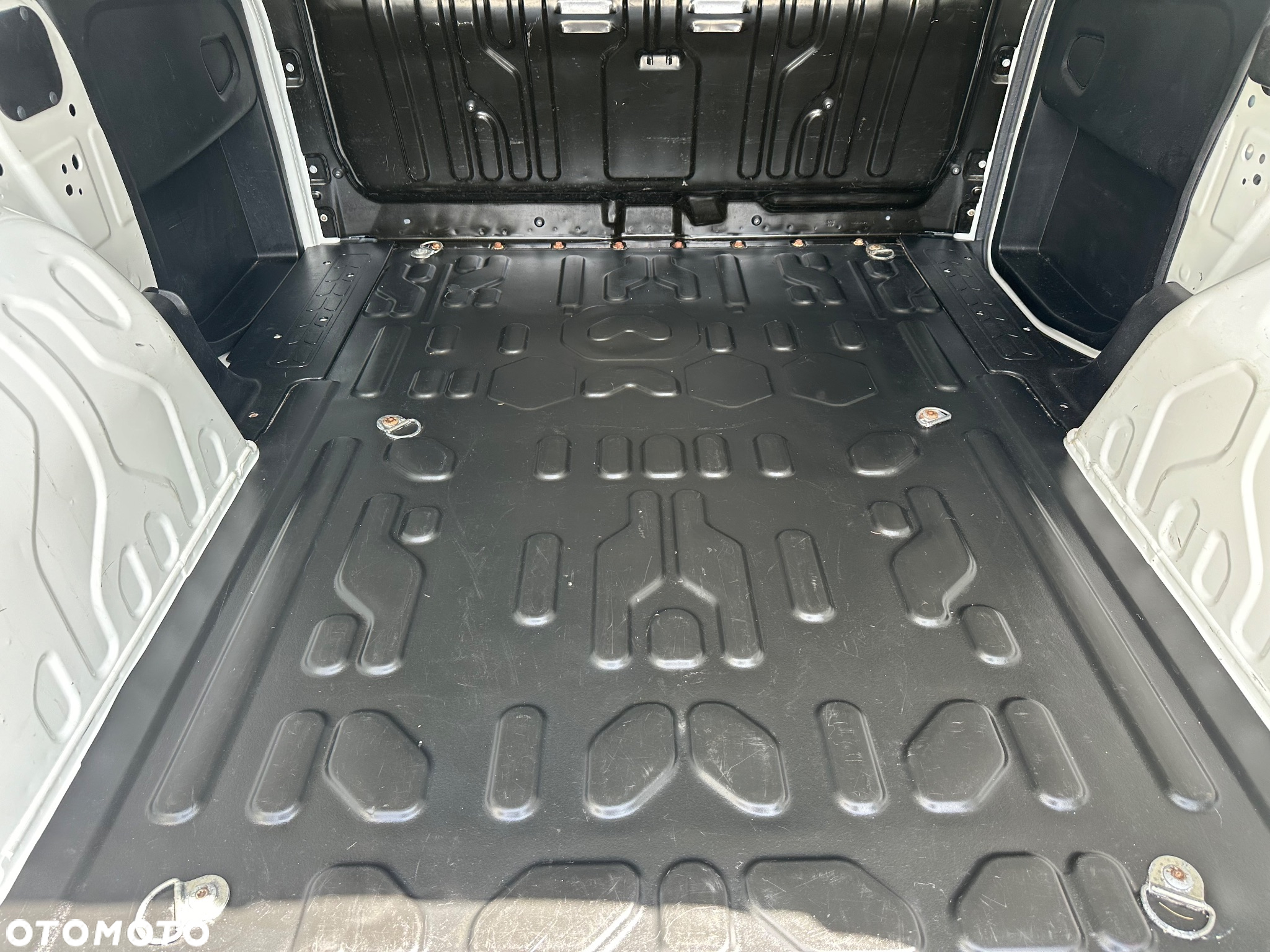 Fiat DOBLO 1.6  105 KM klima Navi - 7