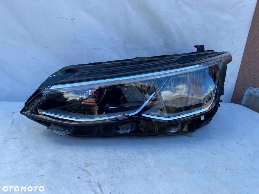 lampa golf 8 VIII full led lewa eu cała - 2