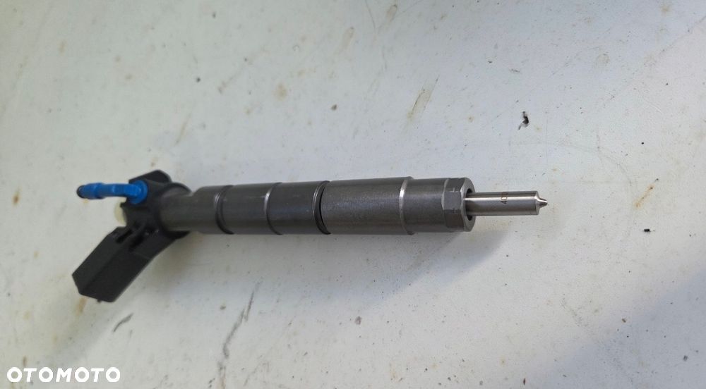 Wtryskiwacz 2.0 cdi Mercedes A6540700187 - 2