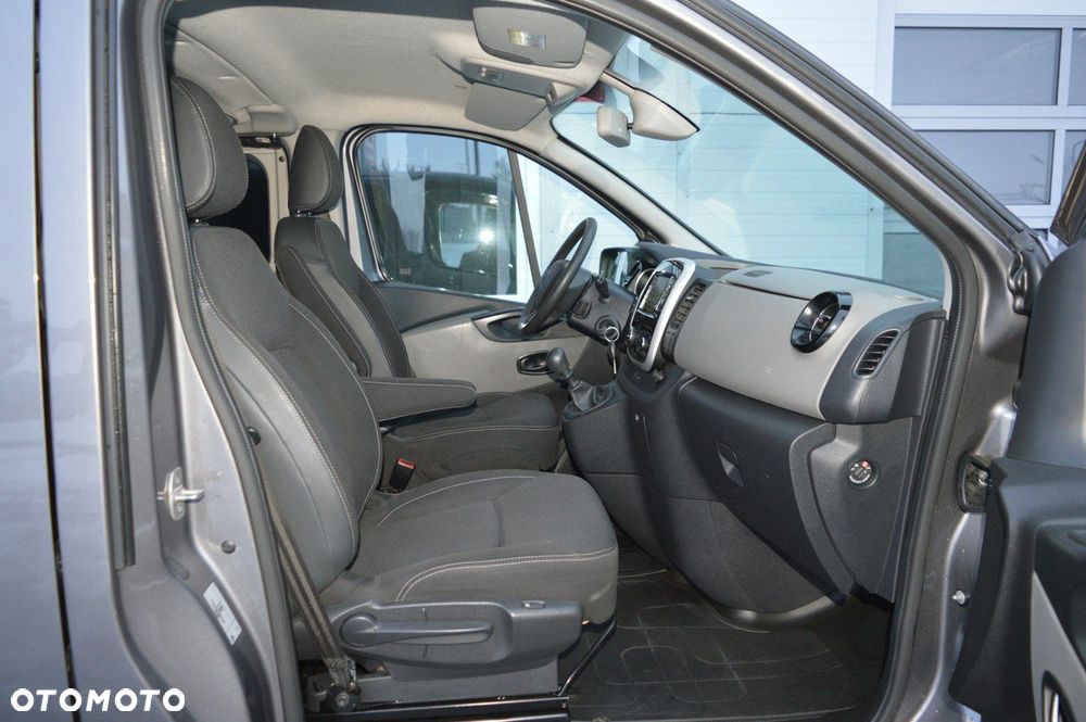 Renault Trafic - 27