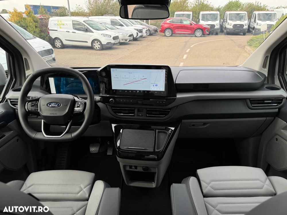Ford Tourneo Custom Bus 320L 2.0 EcoBlue 170 CP 8AT L2H1 AWD Titanium X - 10