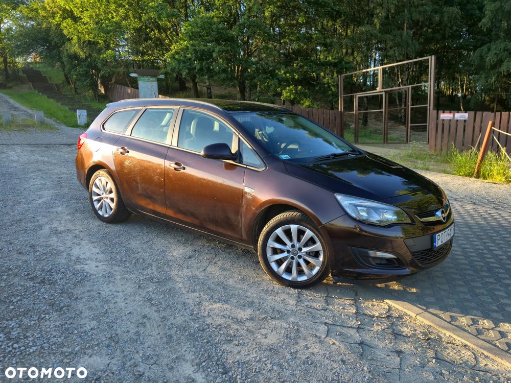 Opel Astra 1.4 T Enjoy - 4