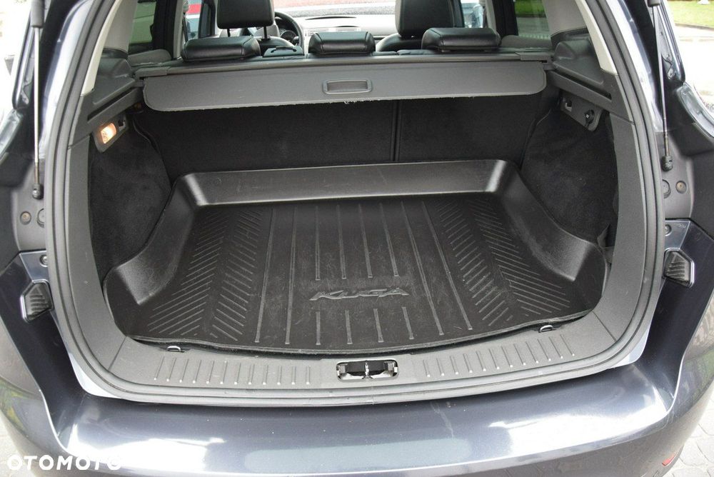 Ford Kuga - 22