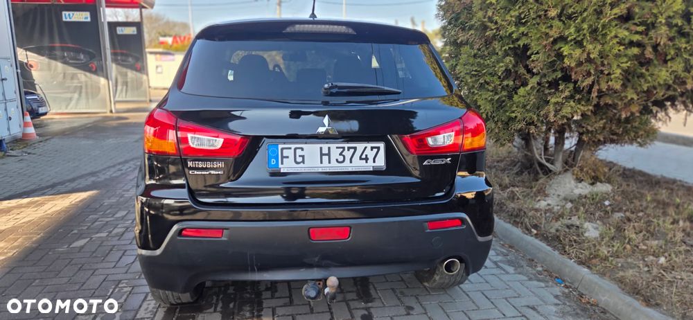 Mitsubishi ASX 1.8 DI-D 2WD Instyle - 12