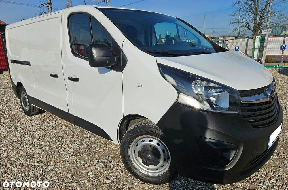 Opel Vivaro - 18