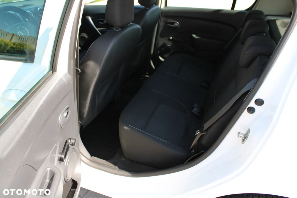 Dacia Sandero - 31