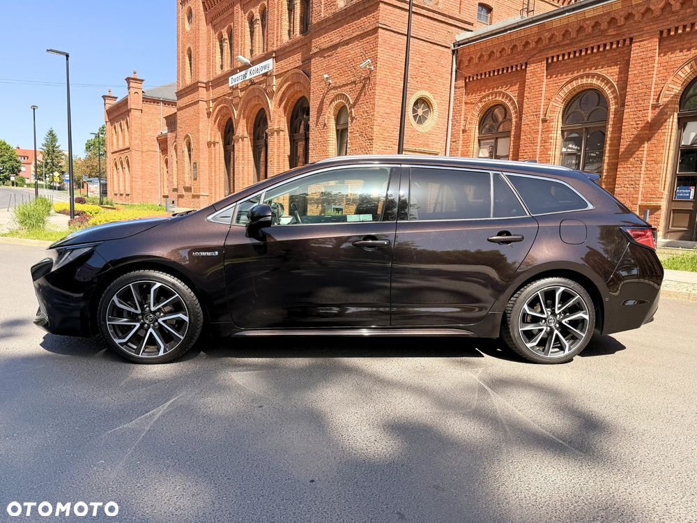 Toyota Corolla - 4