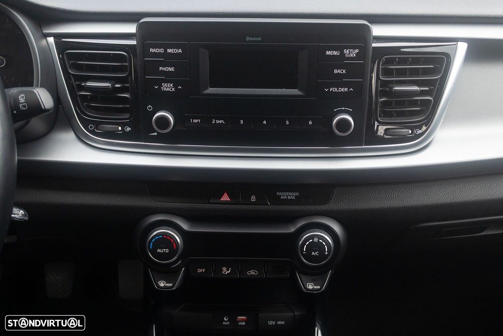 Kia Rio 1.2 CVVT Easy - 10