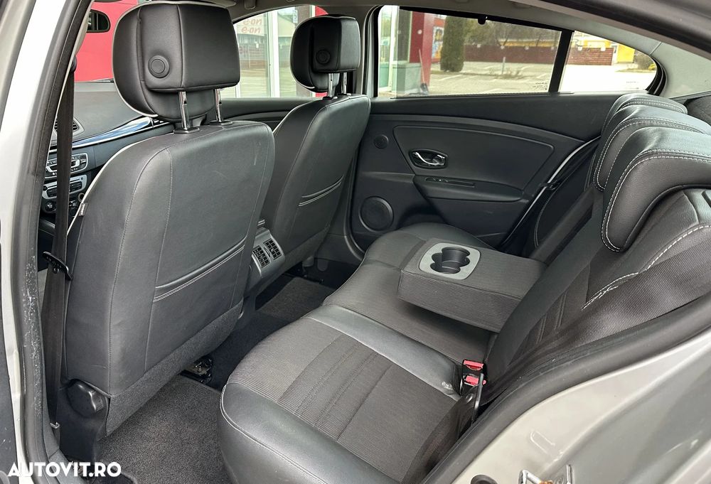 Renault Fluence - 26