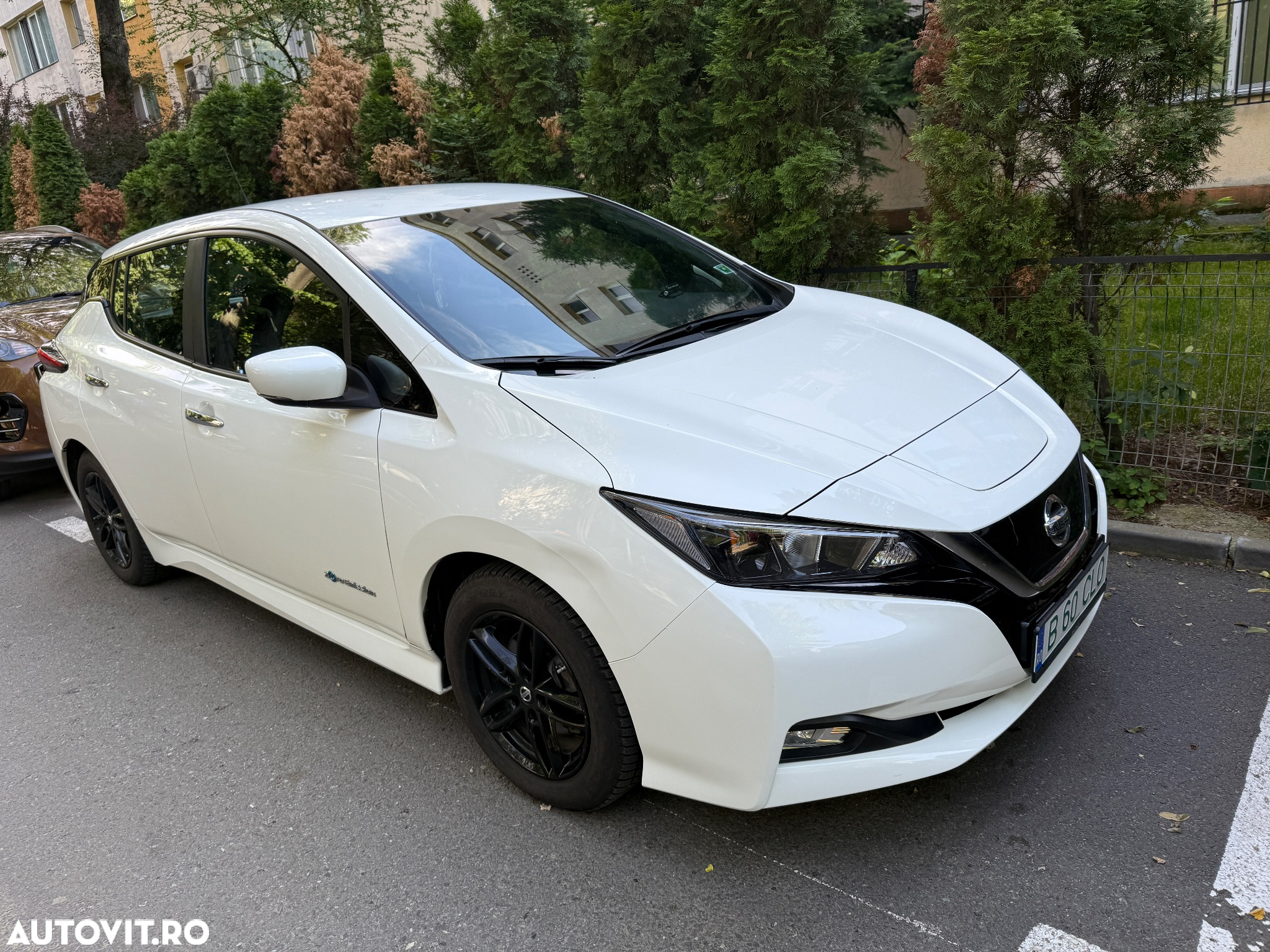 Nissan LEAF 40 kWh N-Connecta - 2