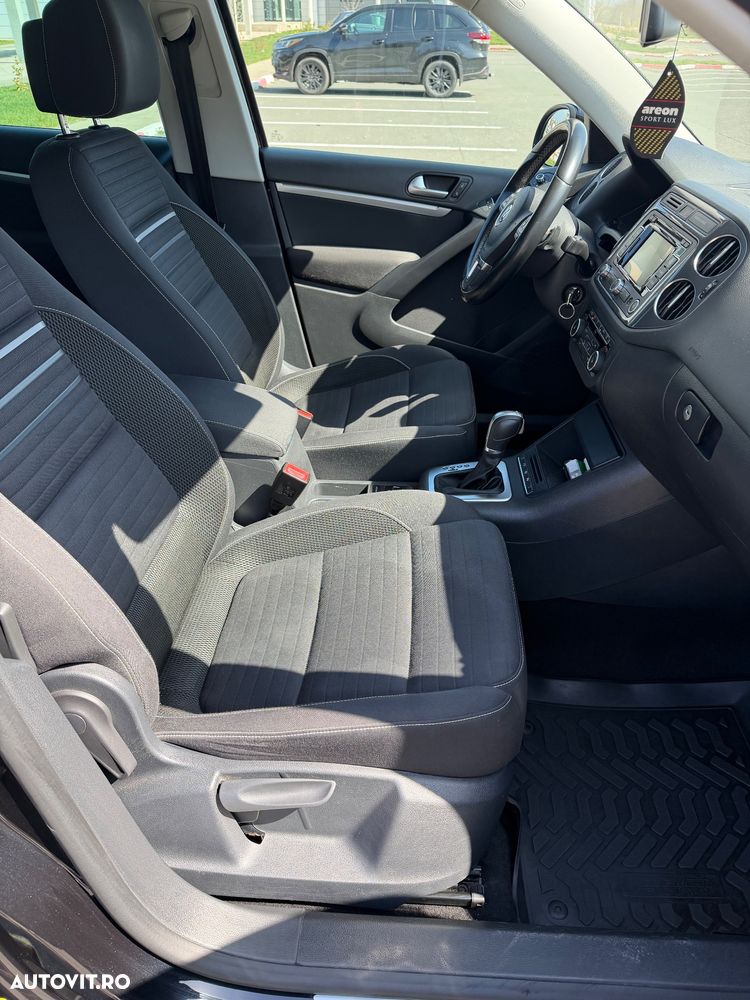 Volkswagen Tiguan 2.0 TDI DPF 4Motion BlueMotion Technology DSG Cup Sport & Style - 24