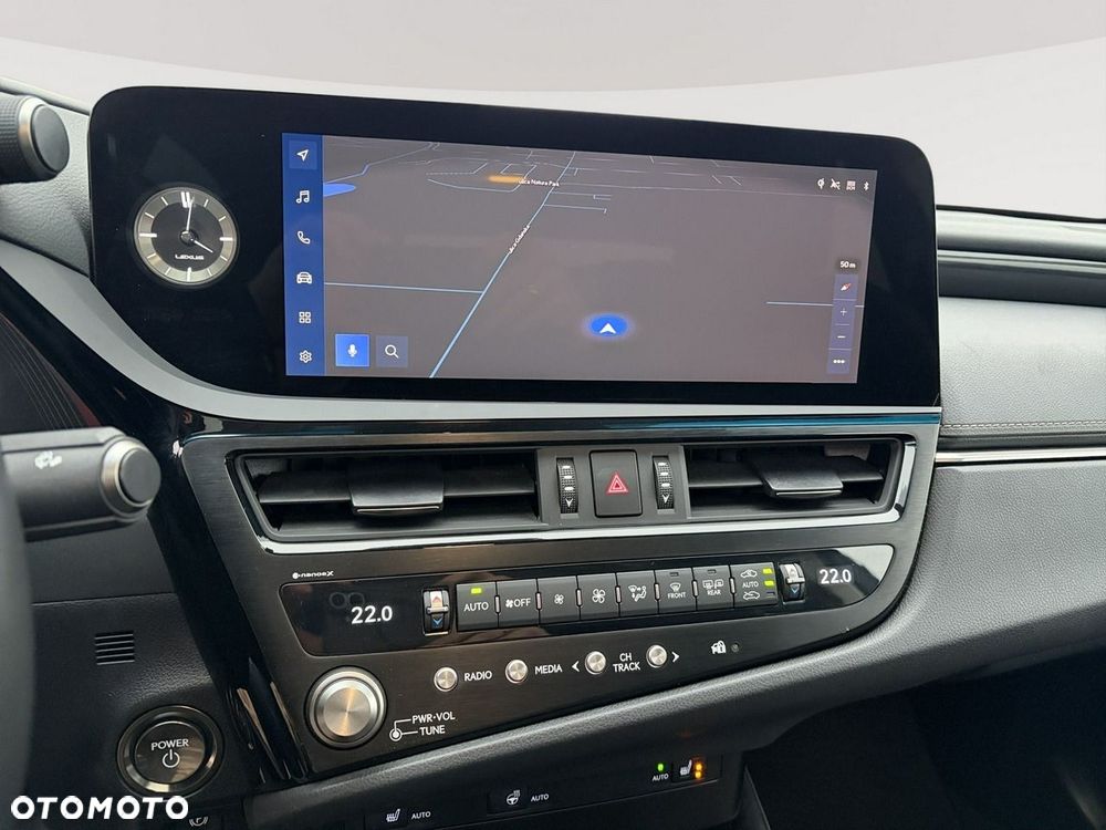 Lexus ES - 17